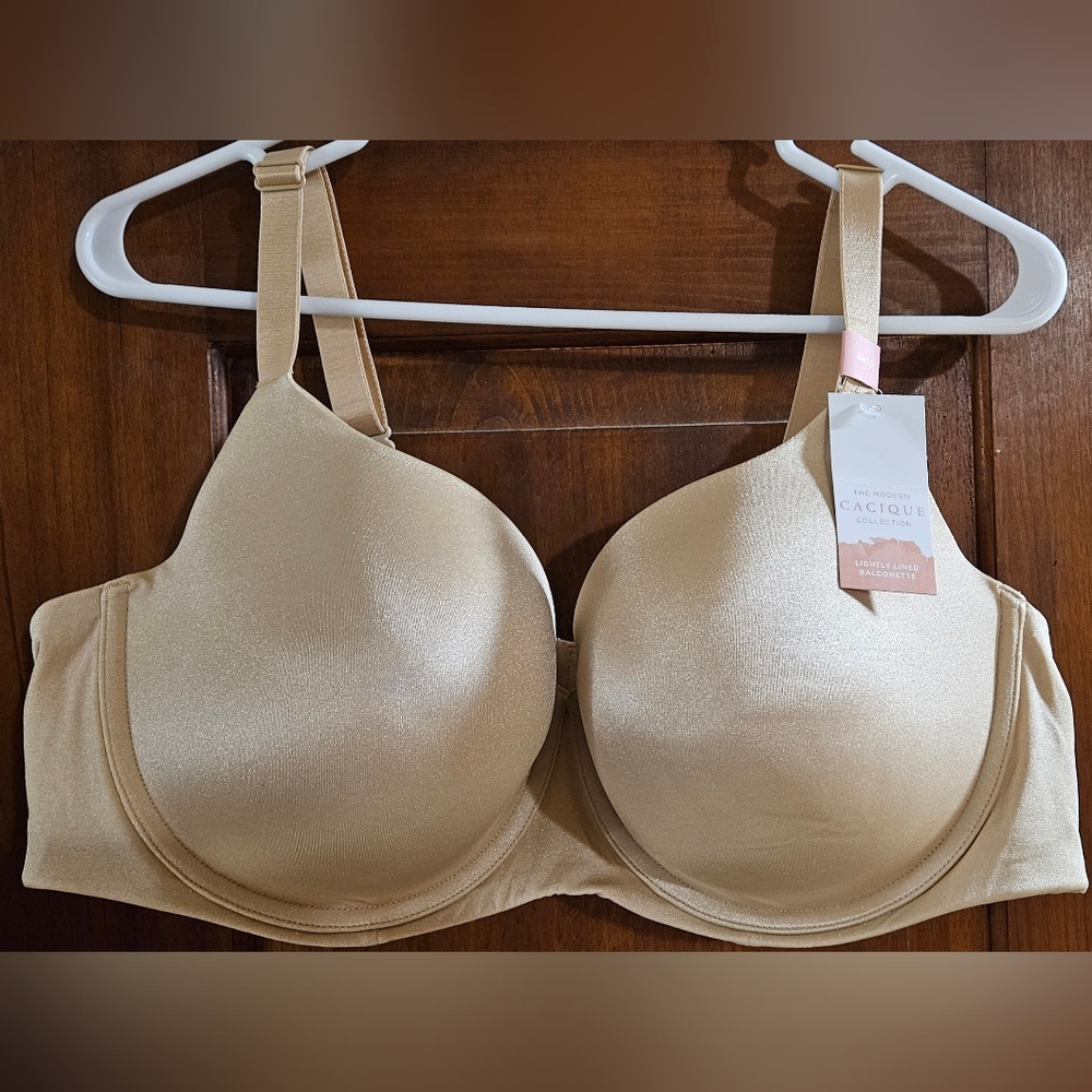 Cacique Lightly Lined Adjustable Straps Balconette Bra